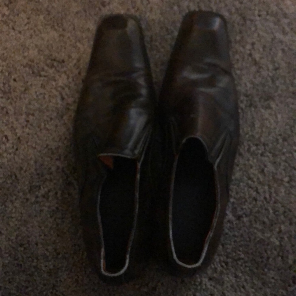 Not sure on brand, size 13 brown dress shoes